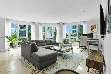 275 NE 18th Street Miami FL 33132