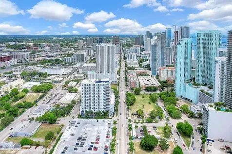 275 NE 18th Street Miami FL 33132
