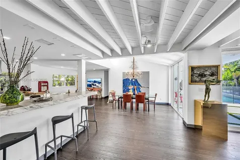 4975 Delaware Avenue Miami Beach FL 33140