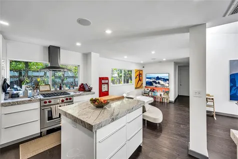4975 Delaware Avenue Miami Beach FL 33140