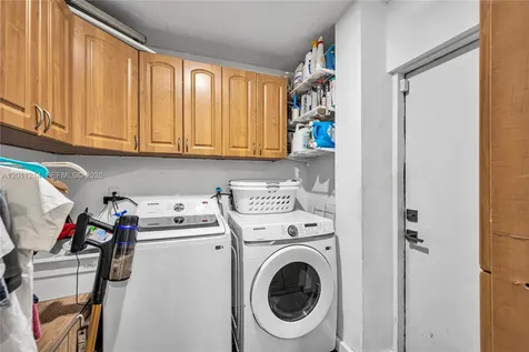 4975 Delaware Avenue Miami Beach FL 33140
