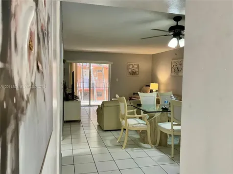 1910 W 56th Street Hialeah FL 33012
