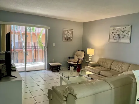 1910 W 56th Street Hialeah FL 33012