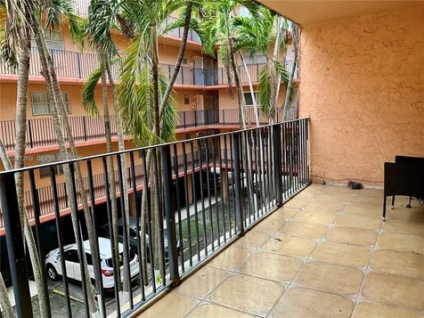 1910 W 56th Street Hialeah FL 33012