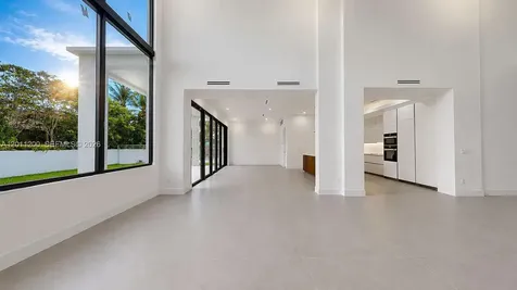 16022 NW 83rd Court Miami Lakes FL 33016