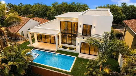 16022 NW 83rd Court Miami Lakes FL 33016