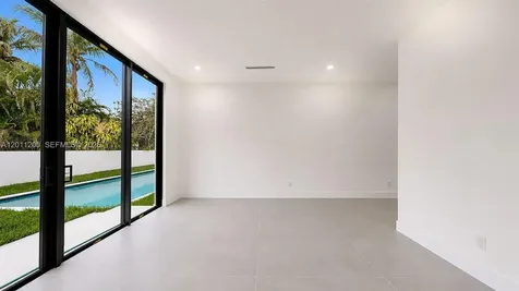 16022 NW 83rd Court Miami Lakes FL 33016