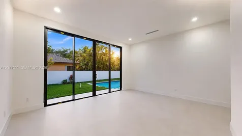 16022 NW 83rd Court Miami Lakes FL 33016