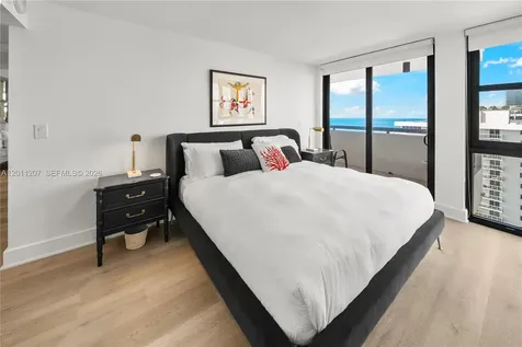 2555 Collins Avenue Miami Beach FL 33140