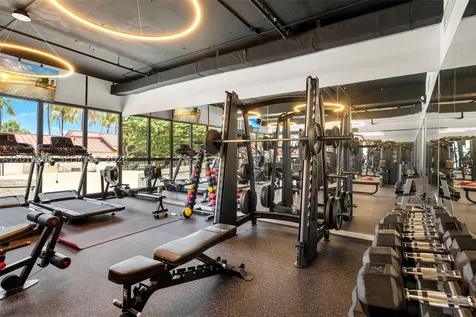 2555 Collins Avenue Miami Beach FL 33140