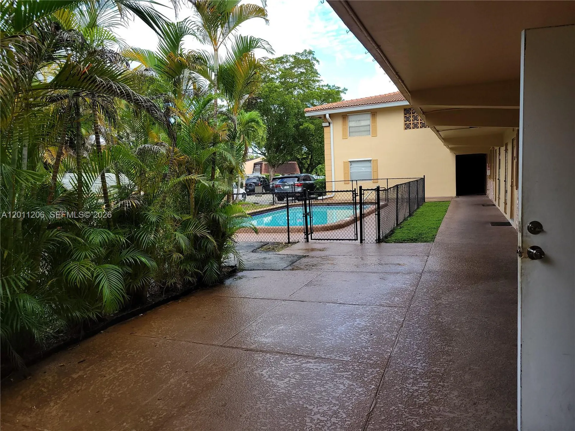 8704 NW 35th Street Coral Springs FL 33065