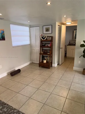399 NW 72nd Avenue Miami FL 33126