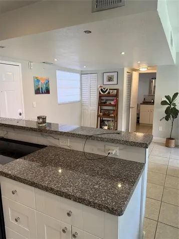 399 NW 72nd Avenue Miami FL 33126