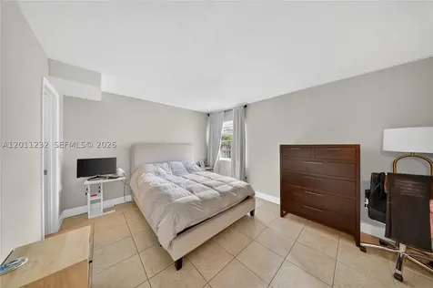 399 NW 72nd Avenue Miami FL 33126