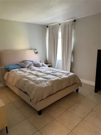 399 NW 72nd Avenue Miami FL 33126