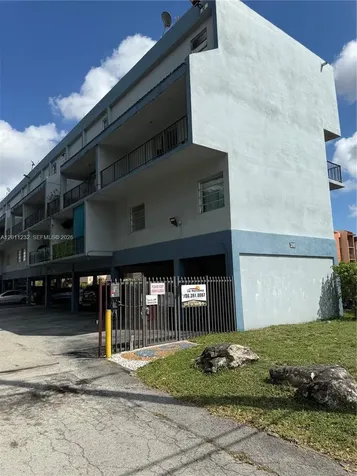 399 NW 72nd Avenue Miami FL 33126