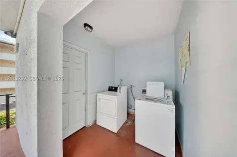 399 NW 72nd Avenue Miami FL 33126