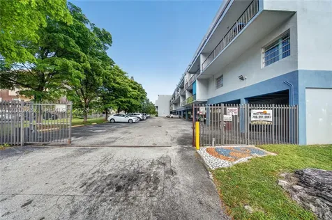 399 NW 72nd Avenue Miami FL 33126