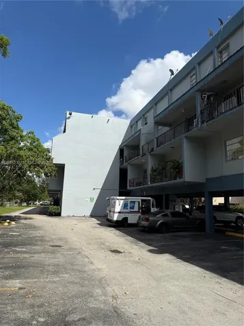 399 NW 72nd Avenue Miami FL 33126