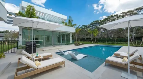 3280 Lake Ridge Lane Weston FL 33332