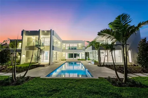 3280 Lake Ridge Lane Weston FL 33332