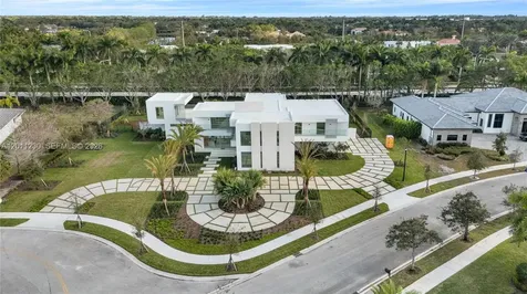 3280 Lake Ridge Lane Weston FL 33332