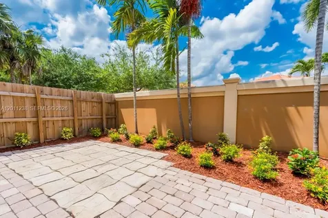 15213 SW 30th Terrace Miami FL 33185