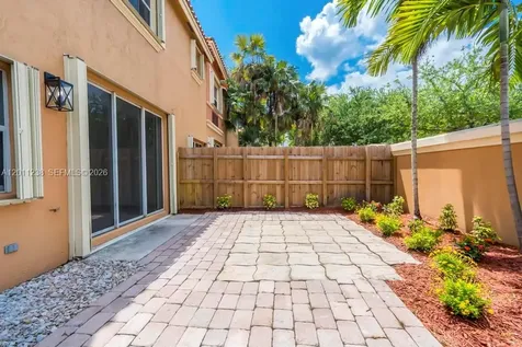 15213 SW 30th Terrace Miami FL 33185