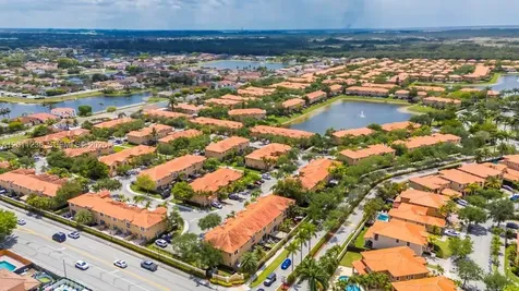 15213 SW 30th Terrace Miami FL 33185