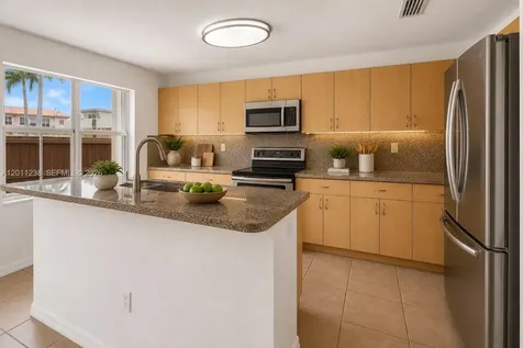 15213 SW 30th Terrace Miami FL 33185