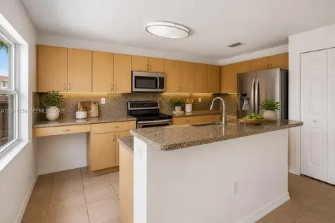 15213 SW 30th Terrace Miami FL 33185