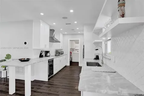 1247 SE 7th Court Deerfield Beach FL 33441