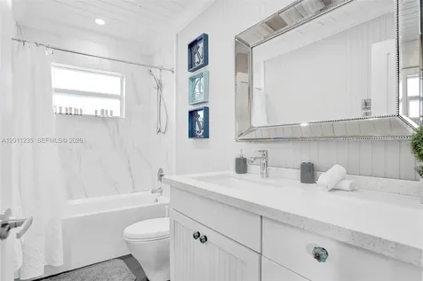 1247 SE 7th Court Deerfield Beach FL 33441