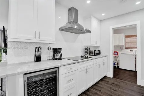 1247 SE 7th Court Deerfield Beach FL 33441