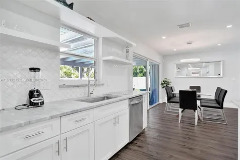 1247 SE 7th Court Deerfield Beach FL 33441