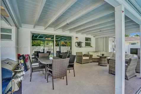 1247 SE 7th Court Deerfield Beach FL 33441