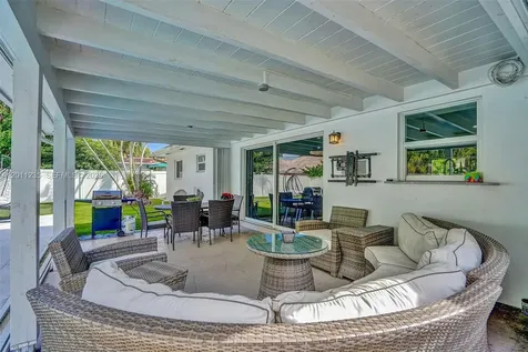 1247 SE 7th Court Deerfield Beach FL 33441