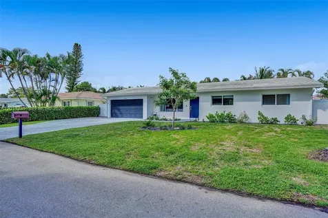1247 SE 7th Court Deerfield Beach FL 33441
