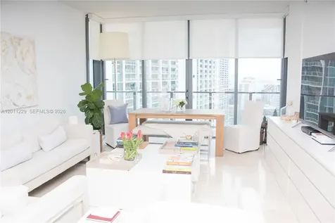 68 SE 6th Street Miami FL 33131