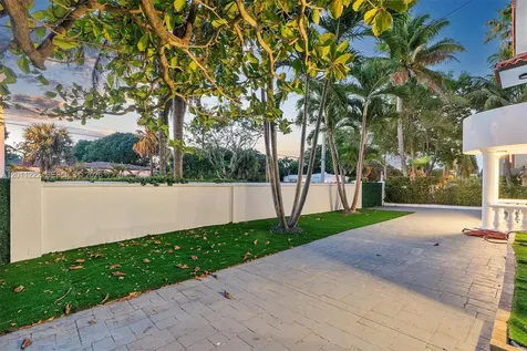 210 NE 107 Street Miami Shores FL 33161