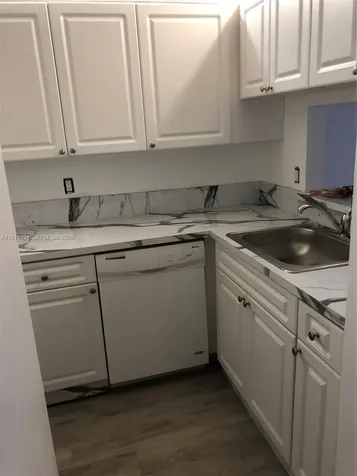 1027 Twin Lakes Drive Coral Springs FL 33071