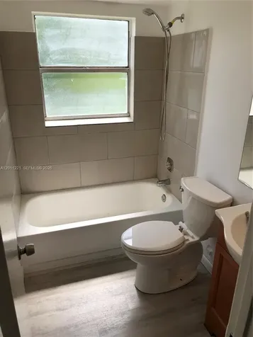 1027 Twin Lakes Drive Coral Springs FL 33071