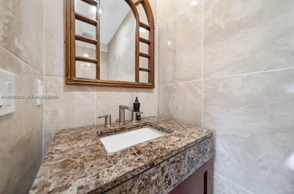 615 NW 10th Terrace Fort Lauderdale FL 33311