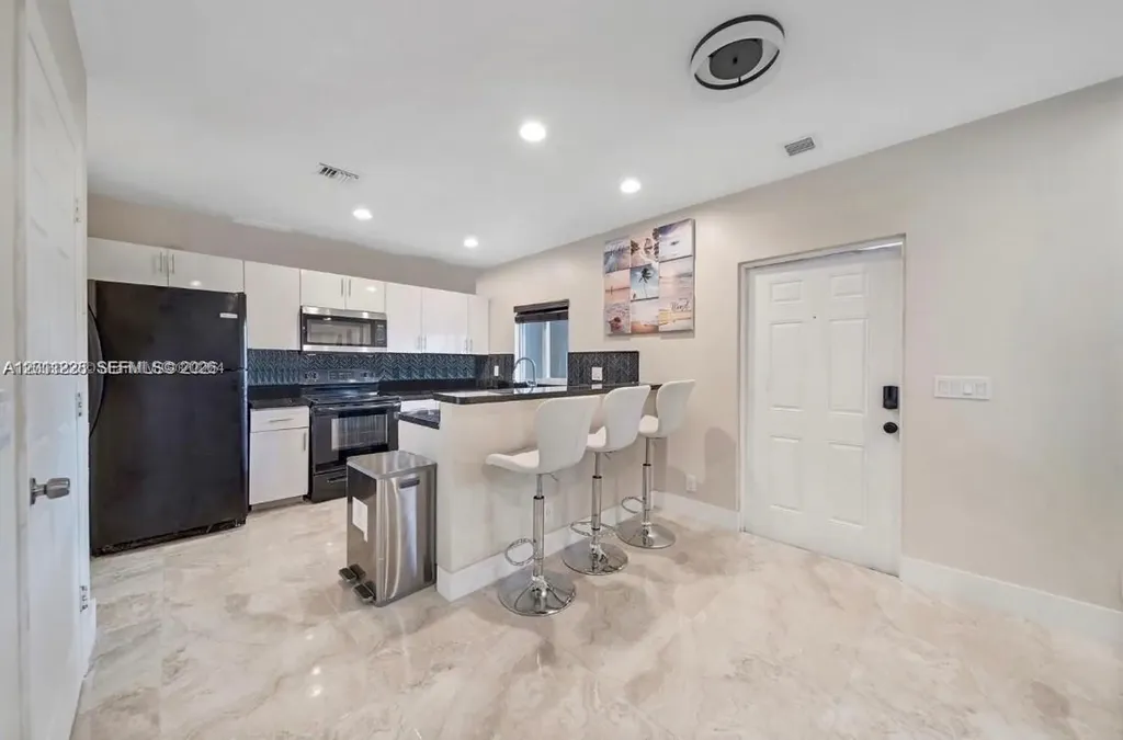 615 NW 10th Terrace Fort Lauderdale FL 33311