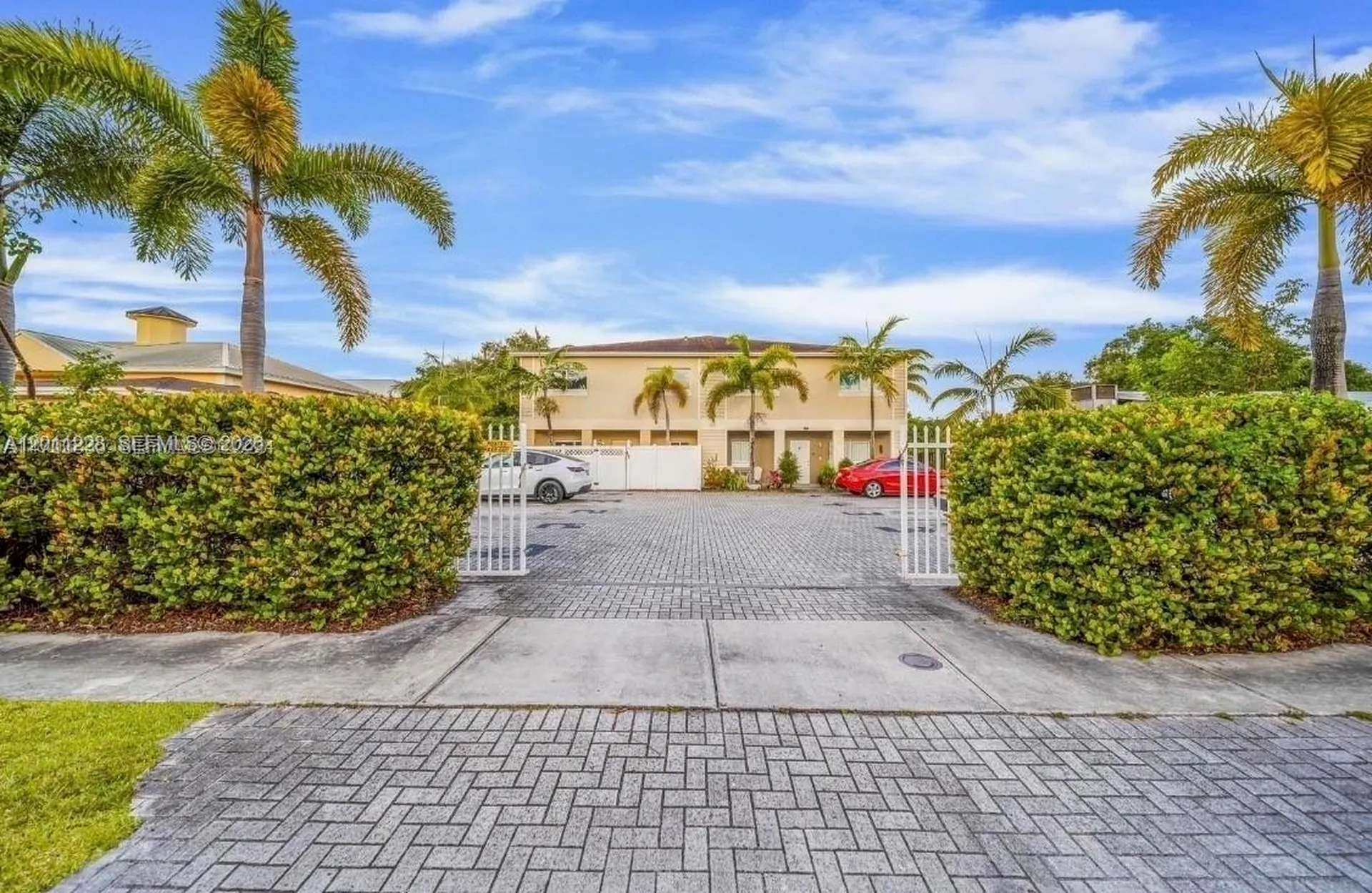 615 NW 10th Terrace Fort Lauderdale FL 33311