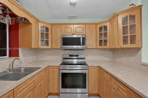 4271 NW 192nd Street Miami Gardens FL 33055