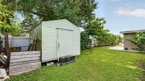 4271 NW 192nd Street Miami Gardens FL 33055