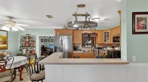 4271 NW 192nd Street Miami Gardens FL 33055