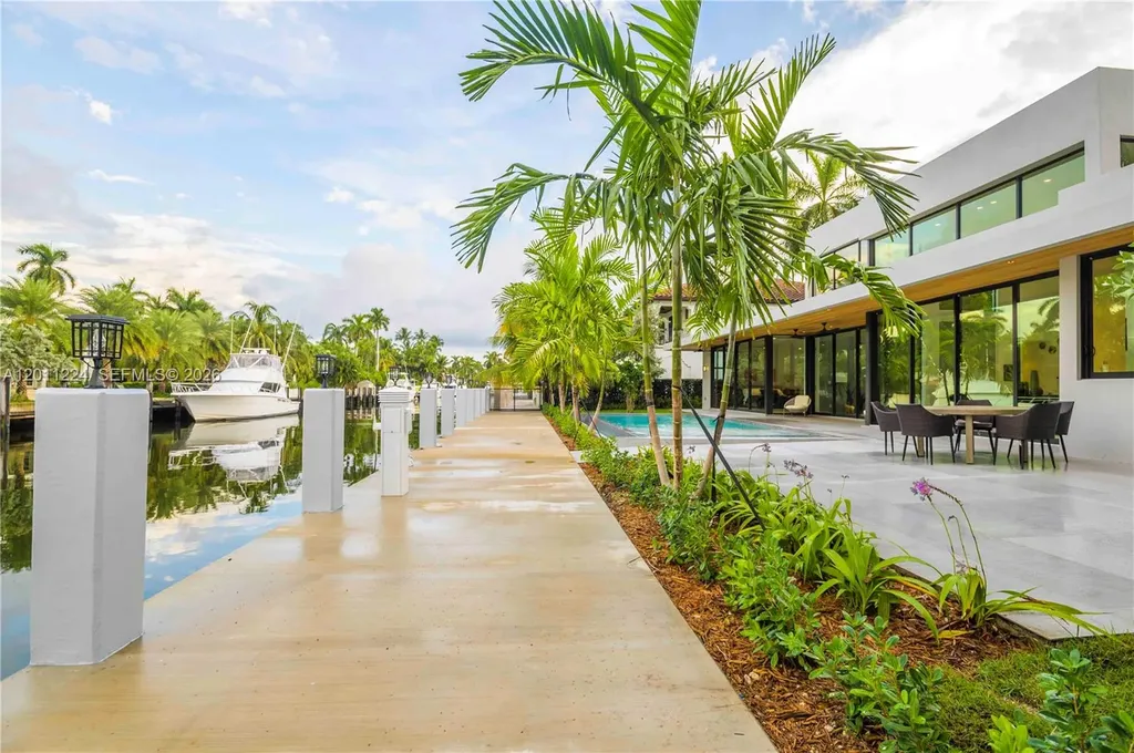 401 Royal Plaza Drive Fort Lauderdale FL 33301