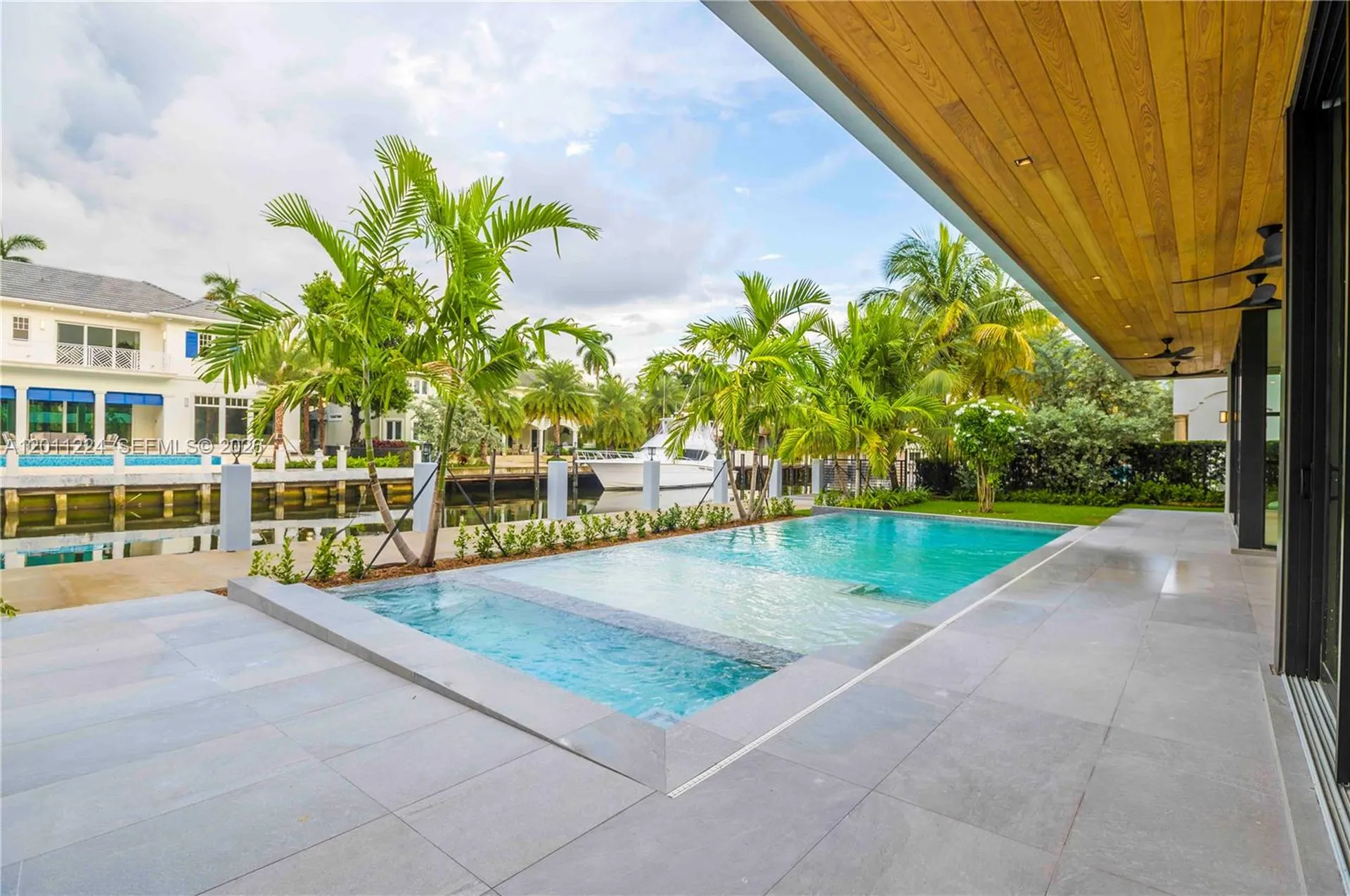401 Royal Plaza Drive Fort Lauderdale FL 33301